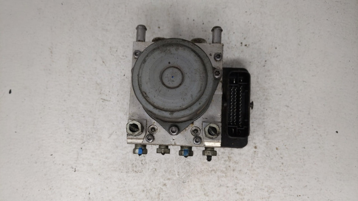 2017-2020 Chevrolet Impala Anti-Lock Brake ABS Pump Module Actuator OEM P/N:84020433 84092226 Fits Fits 2017 2018 2019 2020 