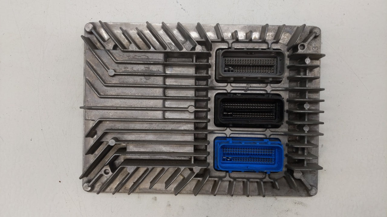 2017-2019 Chevrolet Impala PCM Engine Control Computer ECU ECM PCU OEM P/N:12666068 12667002, 12666070 Fits Fits 2017 2018 2