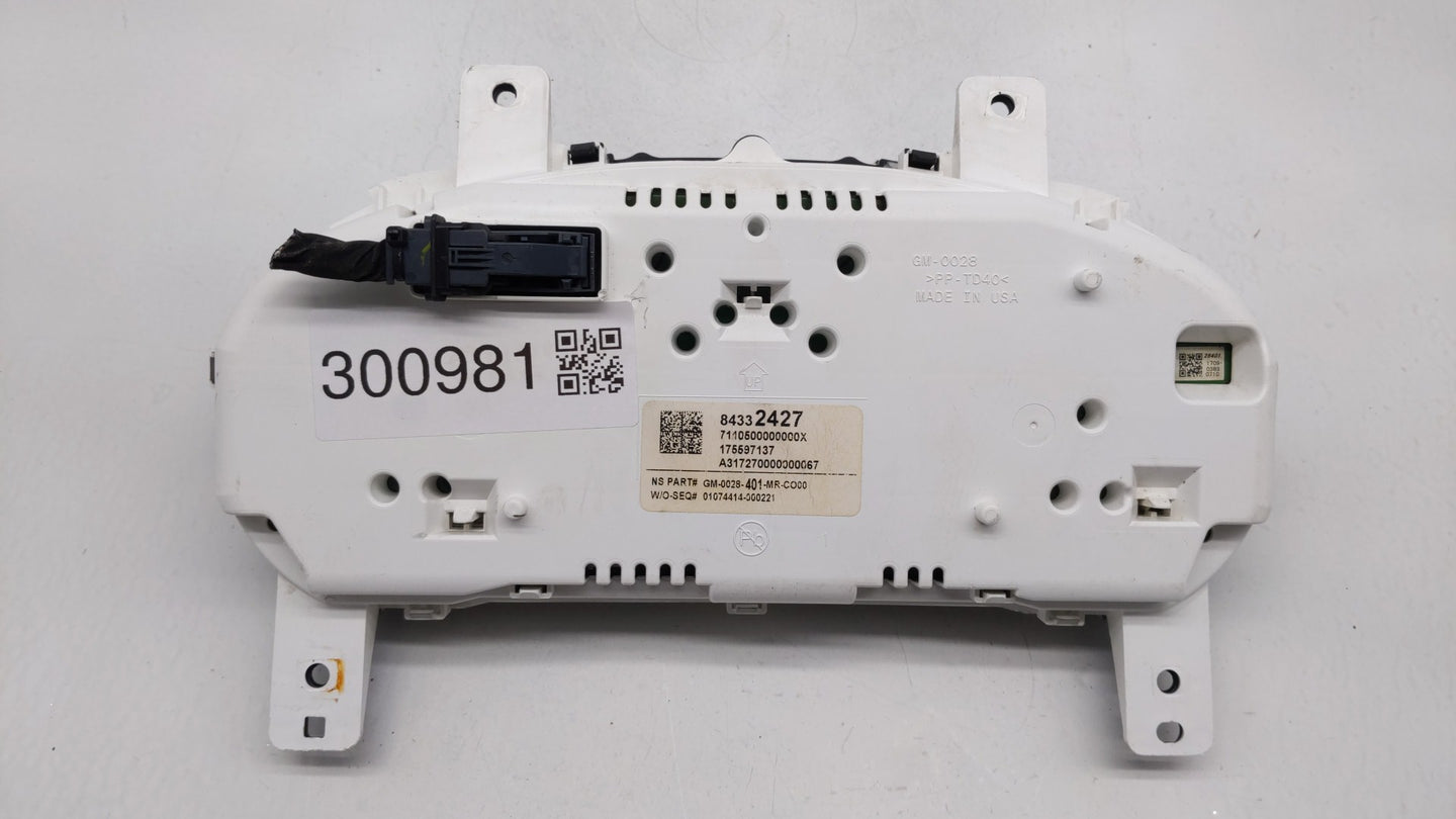 2017-2019 Chevrolet Impala Instrument Cluster Speedometer Gauges P/N:84142077 84332427 Fits Fits 2017 2018 2019 OEM Used Aut