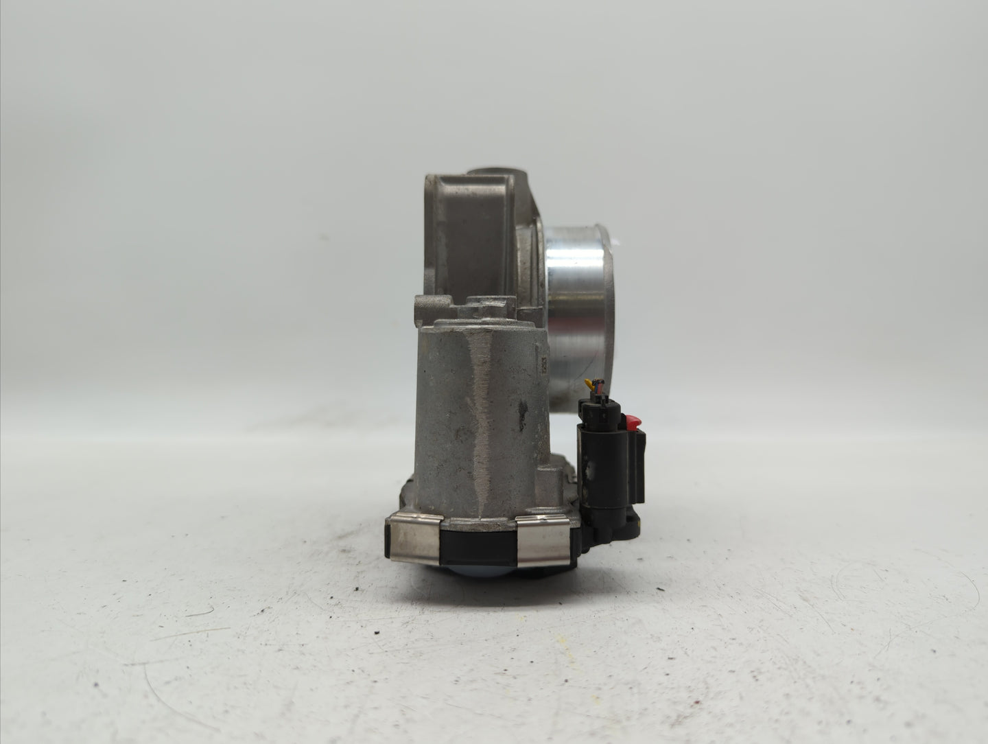 2016-2019 Chevrolet Impala Throttle Body P/N:12670839AA 12627217DA Fits Fits 2016 2017 2018 2019 OEM Used Auto Parts - Oemus