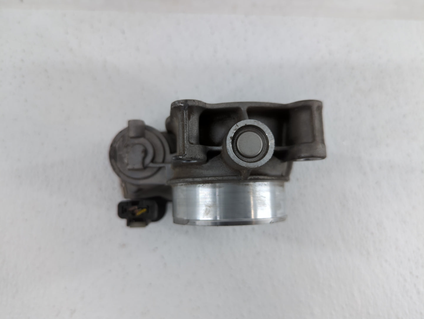 2016-2019 Chevrolet Impala Throttle Body P/N:12670839AA 12627217DA Fits Fits 2016 2017 2018 2019 OEM Used Auto Parts - Oemus