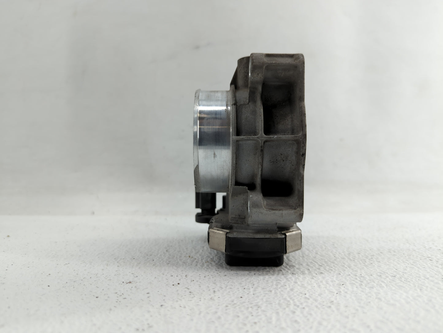 2016-2019 Chevrolet Impala Throttle Body P/N:12670839AA 12627217DA Fits Fits 2016 2017 2018 2019 OEM Used Auto Parts - Oemus