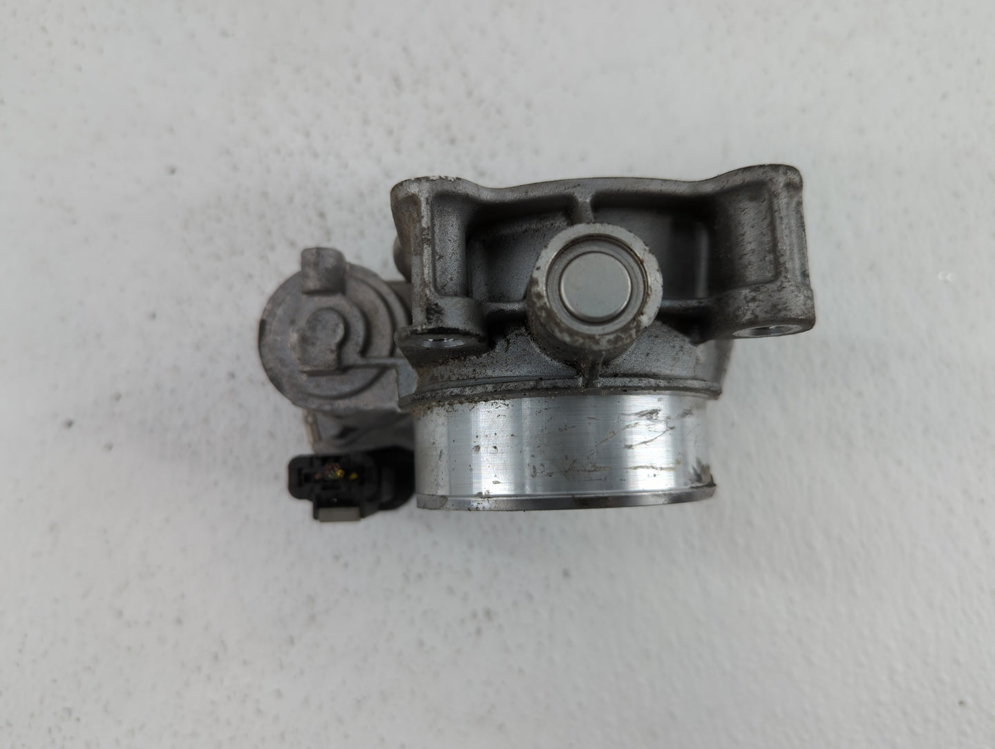 2016-2019 Chevrolet Impala Throttle Body P/N:12670839AA 12627217DA Fits Fits 2016 2017 2018 2019 OEM Used Auto Parts - Oemus