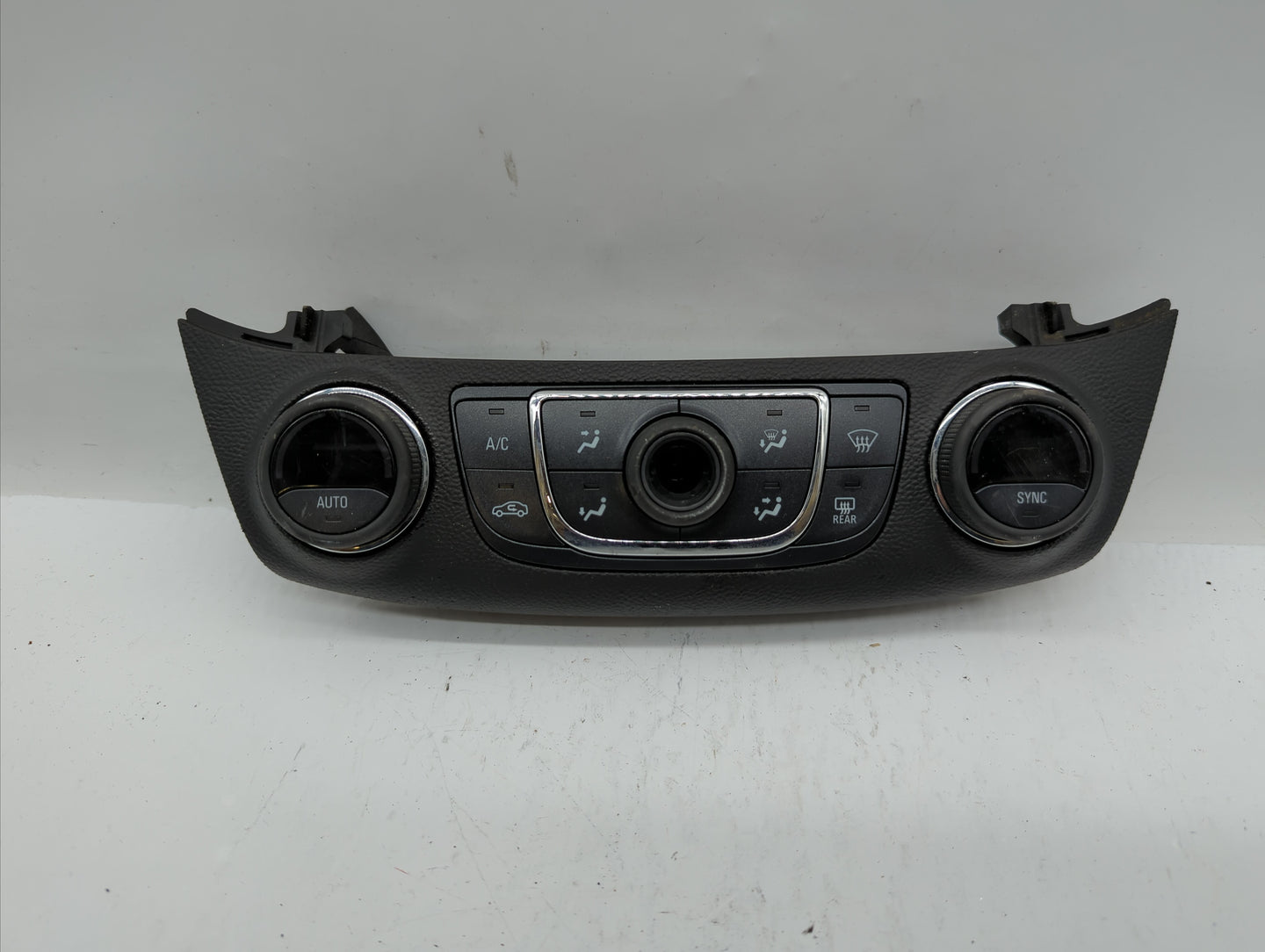 2014-2020 Chevrolet Impala Climate Control Module Temperature AC/Heater Replacement P/N:23453509 84429867 Fits OEM Used Auto