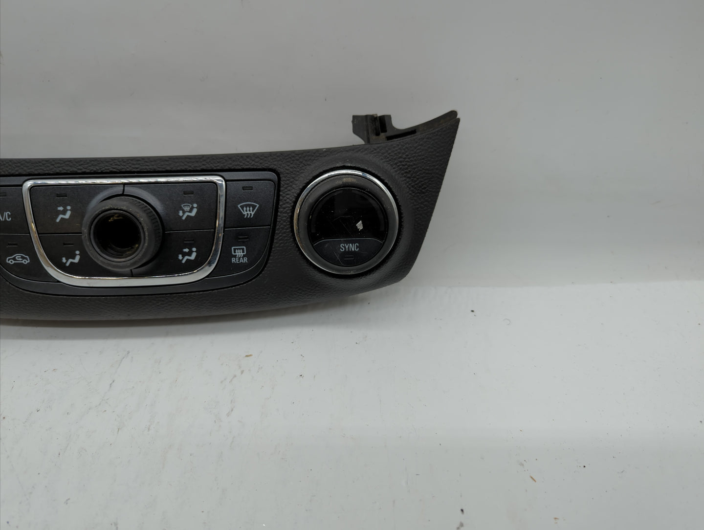 2014-2020 Chevrolet Impala Climate Control Module Temperature AC/Heater Replacement P/N:23453509 84429867 Fits OEM Used Auto