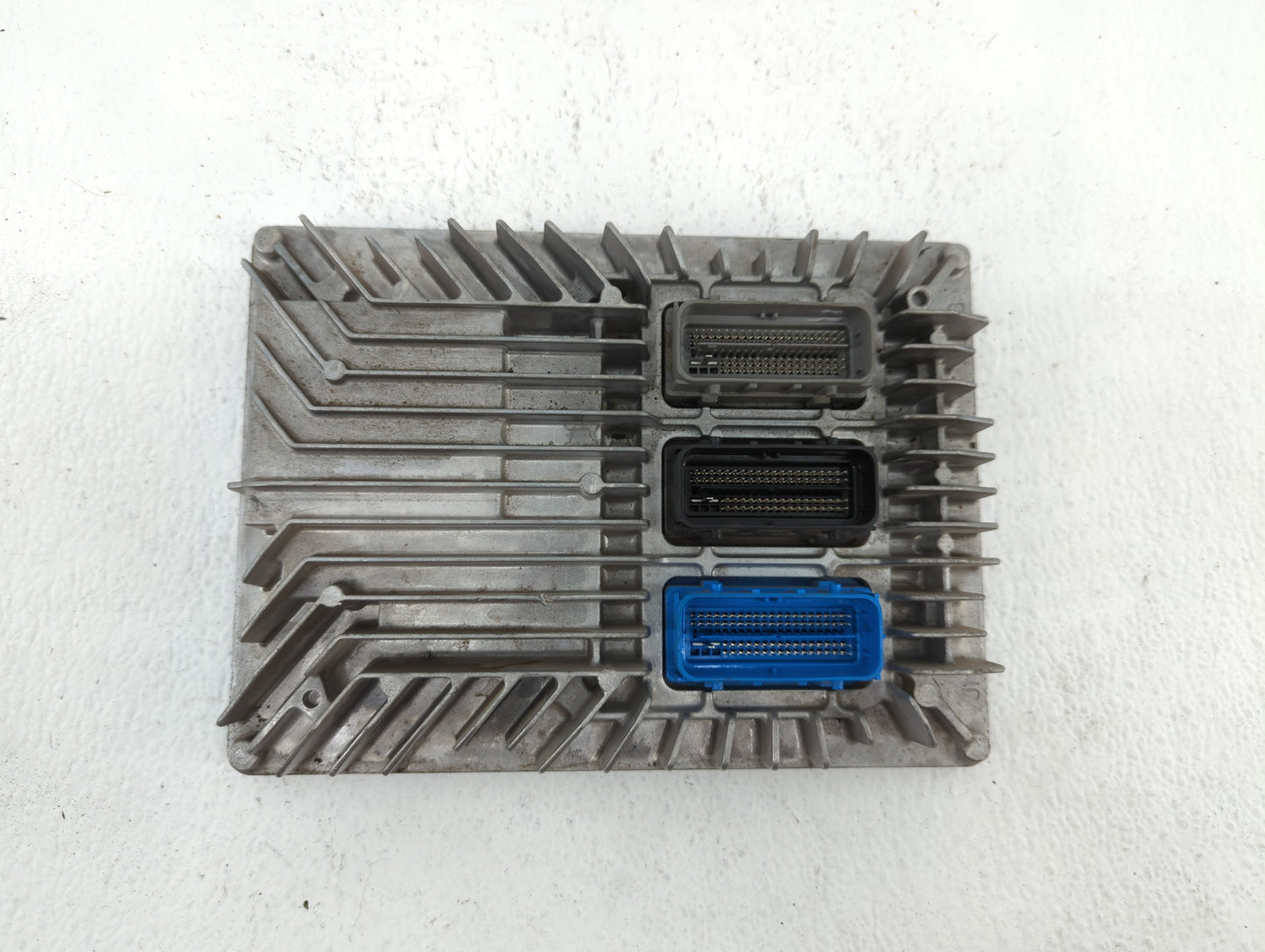 2017-2019 Chevrolet Impala PCM Engine Control Computer ECU ECM PCU OEM P/N:12685918 12667002, 12698026 Fits Fits 2017 2018 2