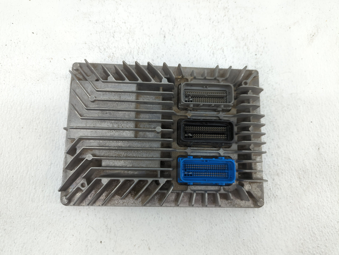 2017-2019 Chevrolet Impala PCM Engine Control Computer ECU ECM PCU OEM P/N:12685918 12667002, 12698026 Fits Fits 2017 2018 2