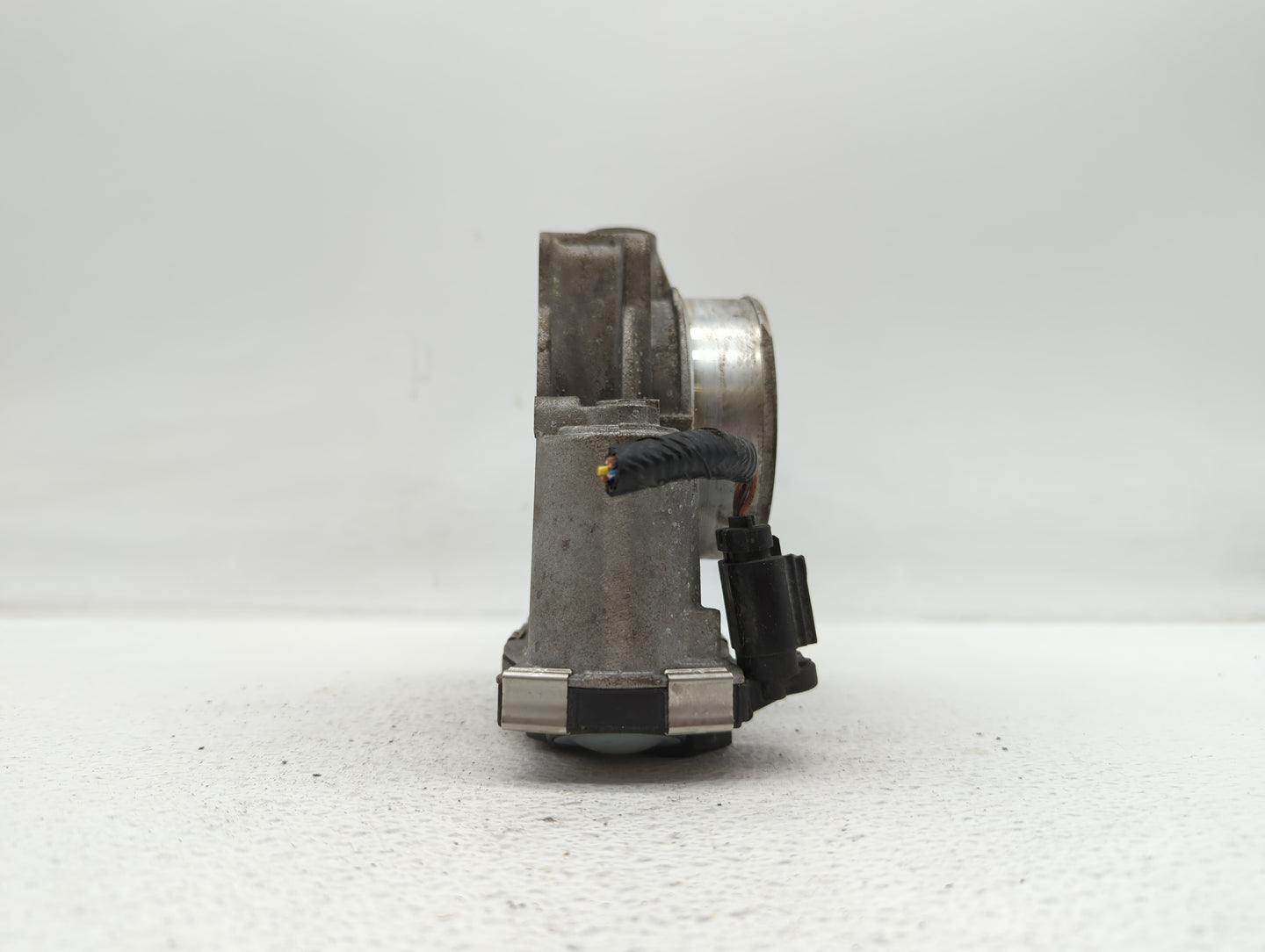 2012-2019 Chevrolet Impala Throttle Body P/N:12632172BA 12670981AA Fits Fits 2012 2013 2014 2015 2016 2017 2018 2019 OEM Use