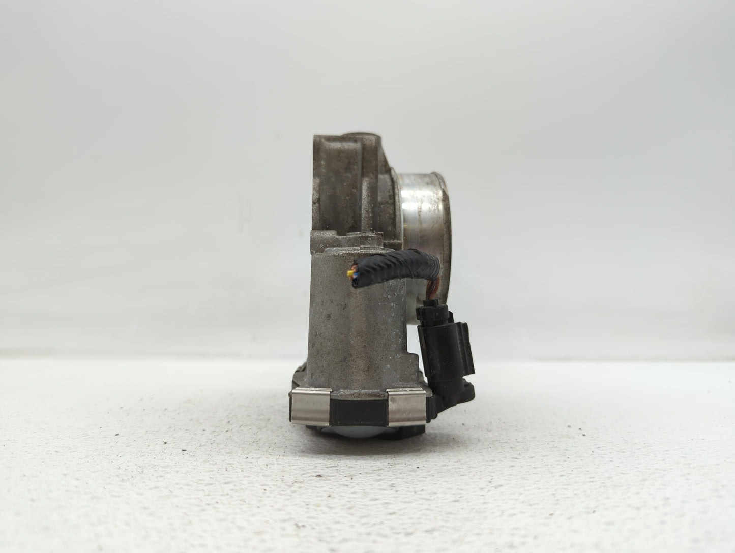 2012-2019 Chevrolet Impala Throttle Body P/N:12632172BA 12670981AA Fits Fits 2012 2013 2014 2015 2016 2017 2018 2019 OEM Use