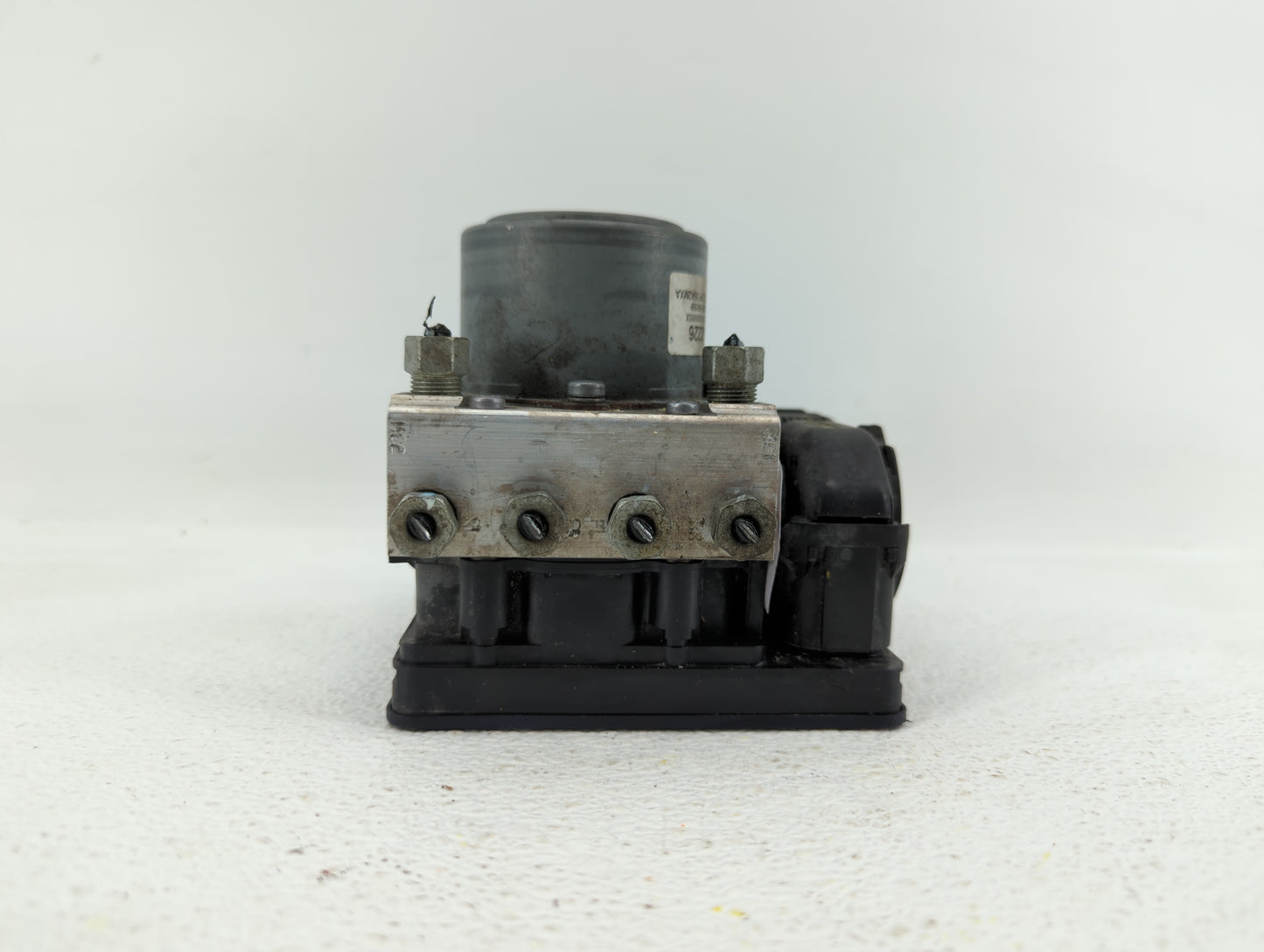 2018 Chevrolet Impala ABS Pump Control Module Replacement P/N:84092226 Fits OEM Used Auto Parts - Oemusedautoparts1.com