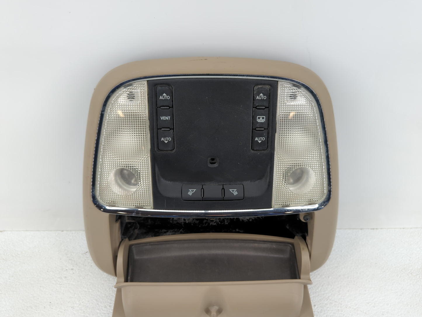 Chevrolet Impala Overhead Console W/rear Climate Control Beige - Oemusedautoparts1.com