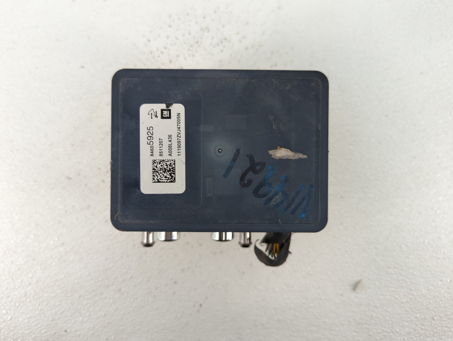 2017-2019 Chevrolet Impala ABS Pump Control Module Replacement P/N:84605919 84314306, 84020433, 84092226 Fits Fits 2017 2018