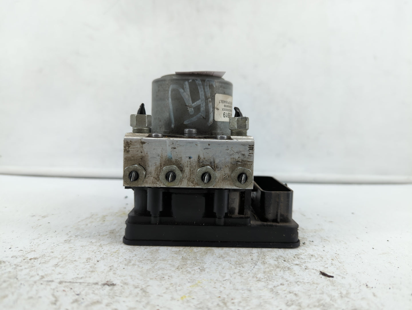2017-2019 Chevrolet Impala ABS Pump Control Module Replacement P/N:84605919 84314306, 84020433, 84092226 Fits Fits 2017 2018