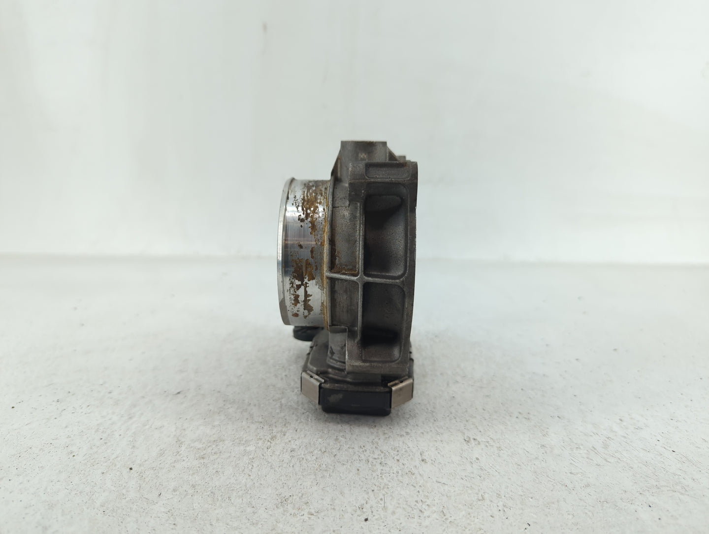 2012-2020 Chevrolet Impala Throttle Body P/N:12632172BA 12670981AA Fits OEM Used Auto Parts - Oemusedautoparts1.com