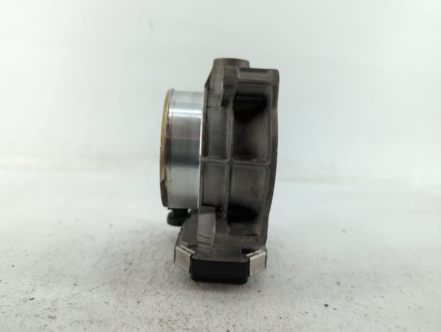 2012-2020 Chevrolet Impala Throttle Body P/N:12670981AA 12632172BA Fits OEM Used Auto Parts - Oemusedautoparts1.com