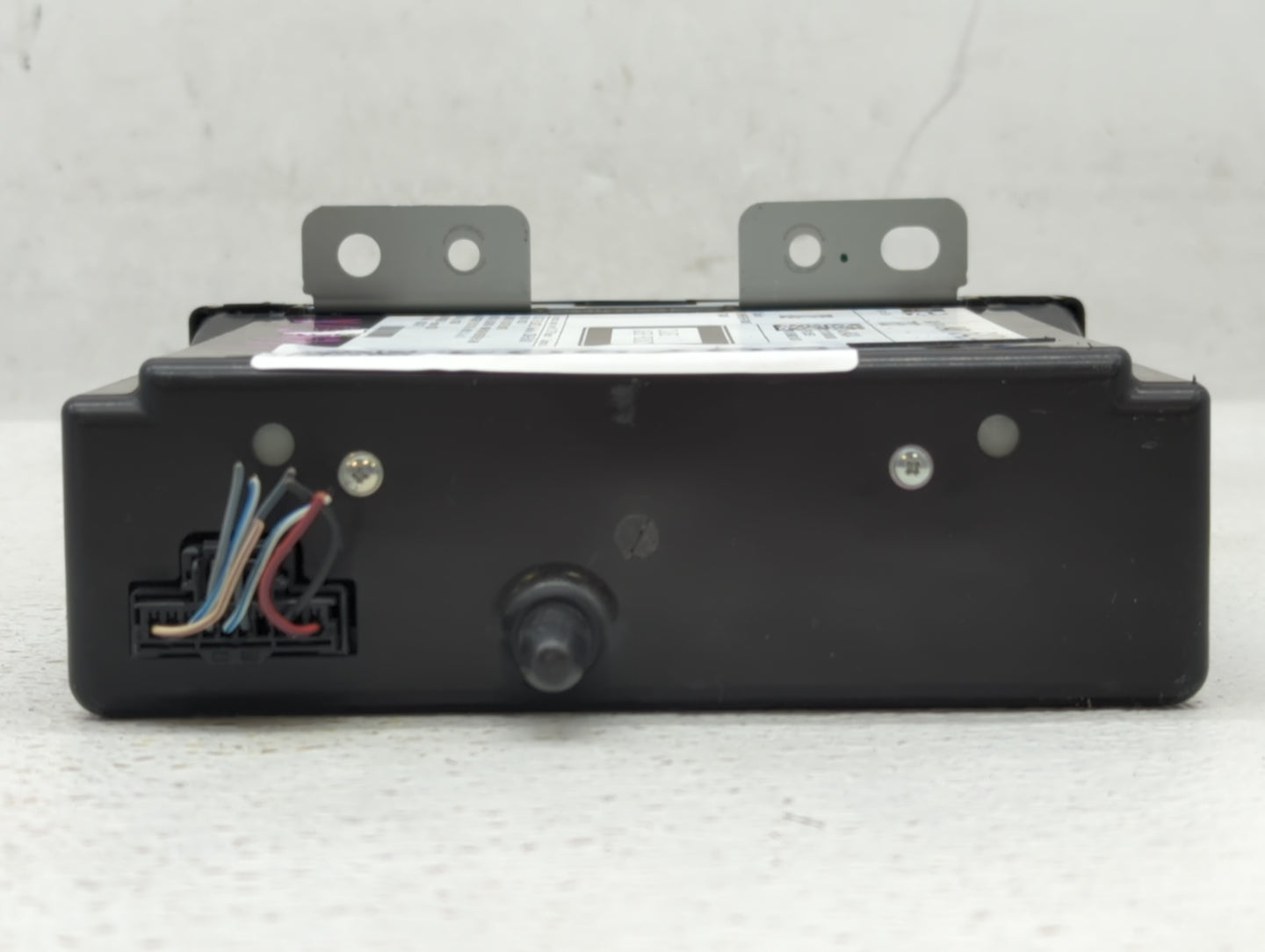 2015-2020 Chevrolet Impala Radio AM FM Cd Player Receiver Replacement P/N:84016434 812425551 Fits OEM Used Auto Parts - Oemu
