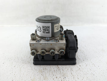 2017-2020 Chevrolet Impala ABS Pump Control Module Replacement P/N:84092226 Fits Fits 2017 2018 2019 2020 OEM Used Auto Part