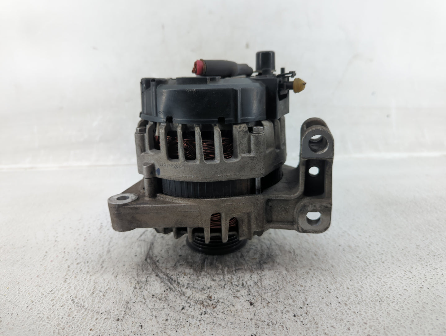 2017-2020 Chevrolet Impala Alternator Replacement Generator Charging Assembly Engine OEM P/N:13520825 Fits OEM Used Auto Par