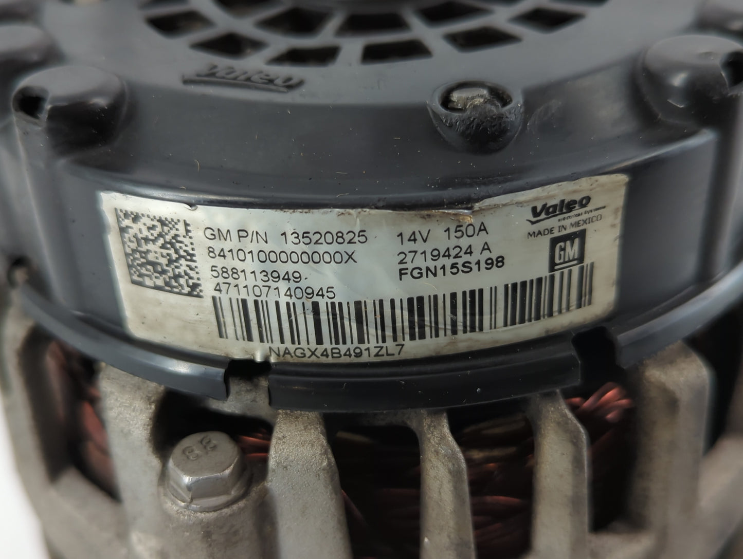 2017-2020 Chevrolet Impala Alternator Replacement Generator Charging Assembly Engine OEM P/N:13520825 Fits OEM Used Auto Par