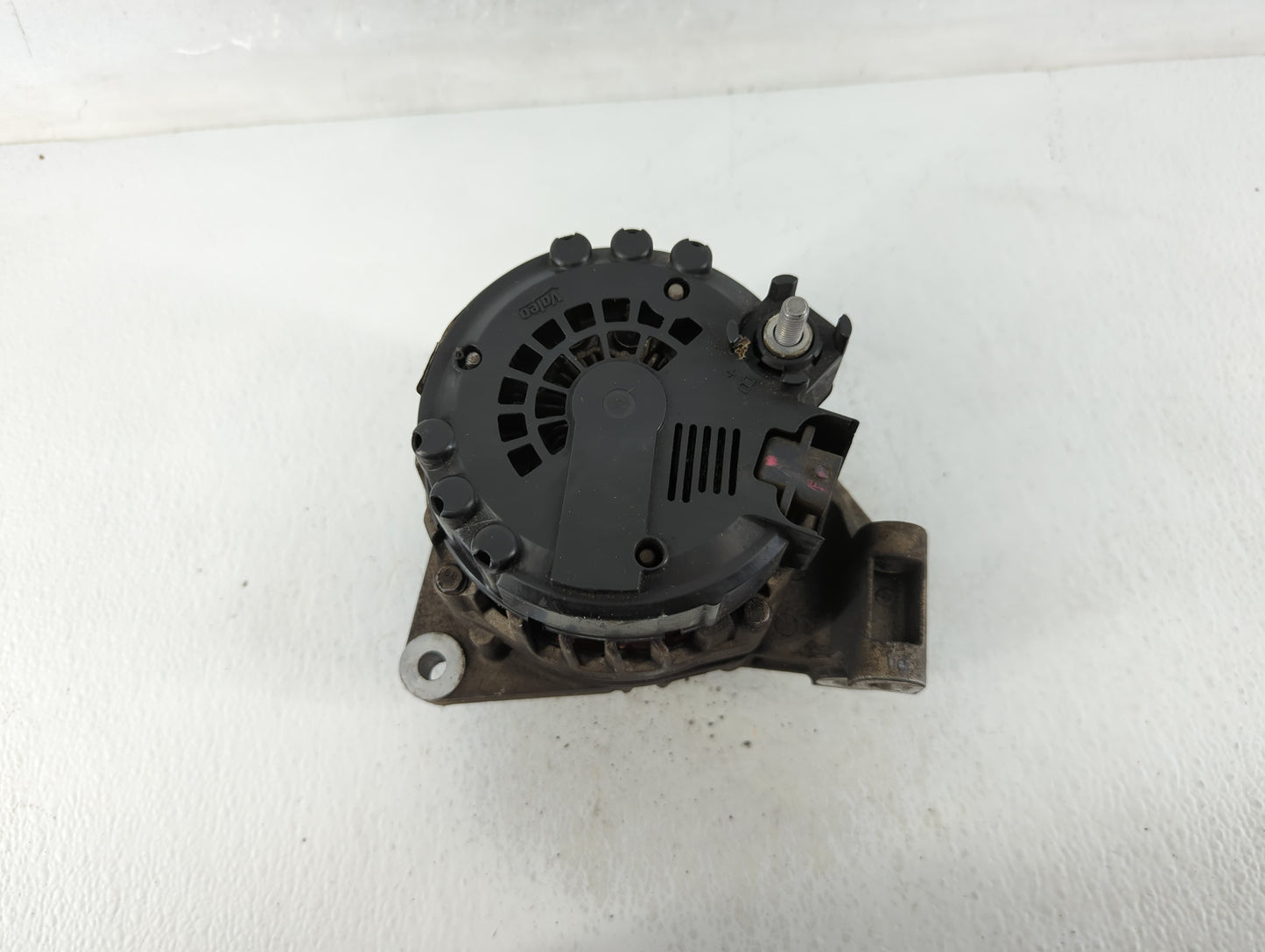 2017-2020 Chevrolet Impala Alternator Replacement Generator Charging Assembly Engine OEM P/N:13520825 Fits OEM Used Auto Par