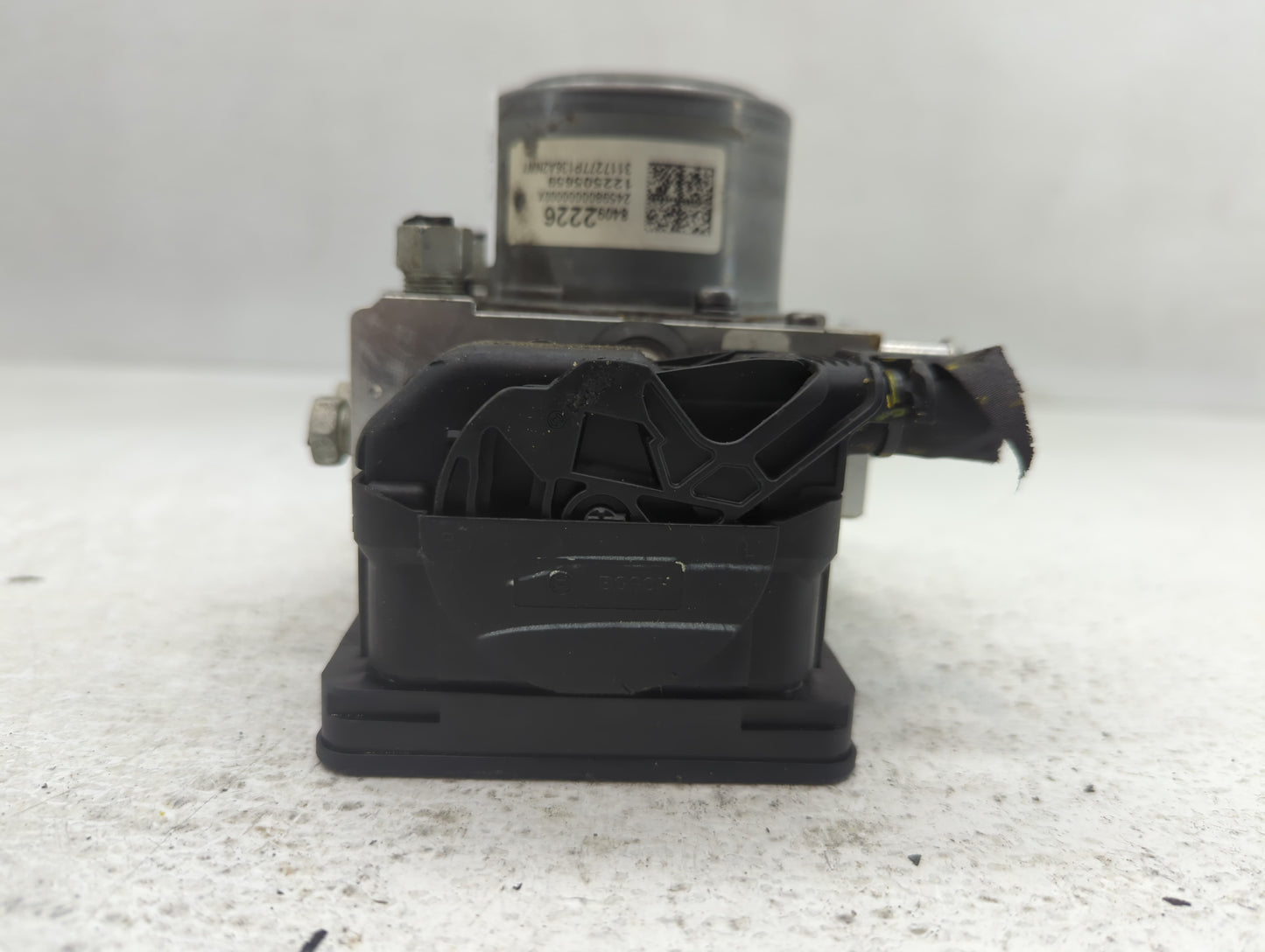 2017-2020 Chevrolet Impala ABS Pump Control Module Replacement P/N:84092226 Fits Fits 2017 2018 2019 2020 OEM Used Auto Part
