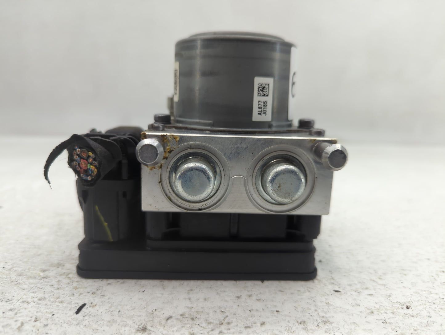 2017-2020 Chevrolet Impala ABS Pump Control Module Replacement P/N:84092226 Fits Fits 2017 2018 2019 2020 OEM Used Auto Part