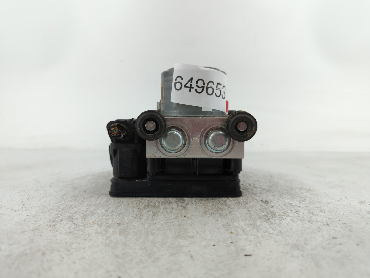 2017-2020 Chevrolet Impala ABS Pump Control Module Replacement P/N:84092226 Fits Fits 2017 2018 2019 2020 OEM Used Auto Part