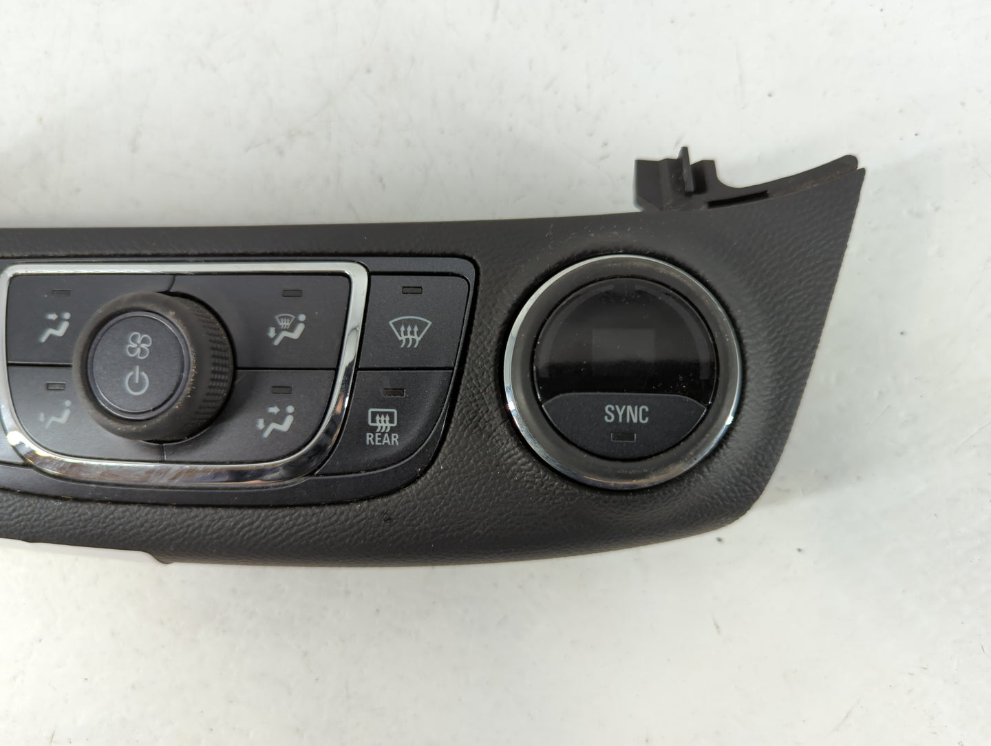2014-2020 Chevrolet Impala Climate Control Module Temperature AC/Heater Replacement P/N:23453509 Fits OEM Used Auto Parts - 