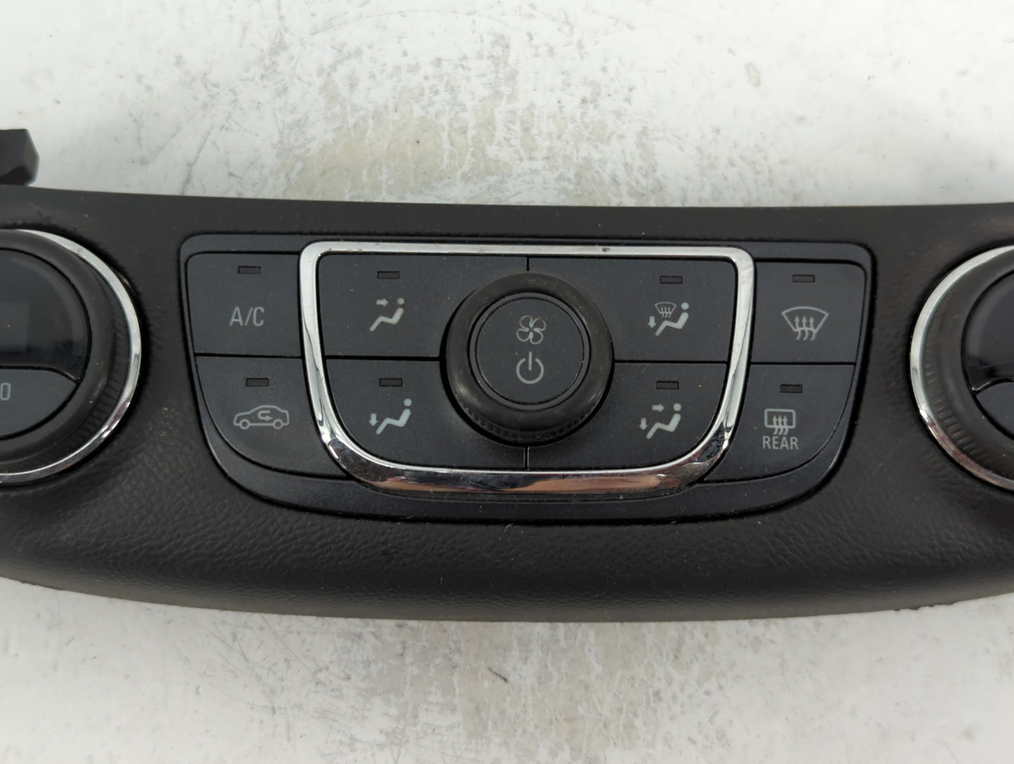 2014-2020 Chevrolet Impala Climate Control Module Temperature AC/Heater Replacement P/N:23453509 Fits OEM Used Auto Parts - 