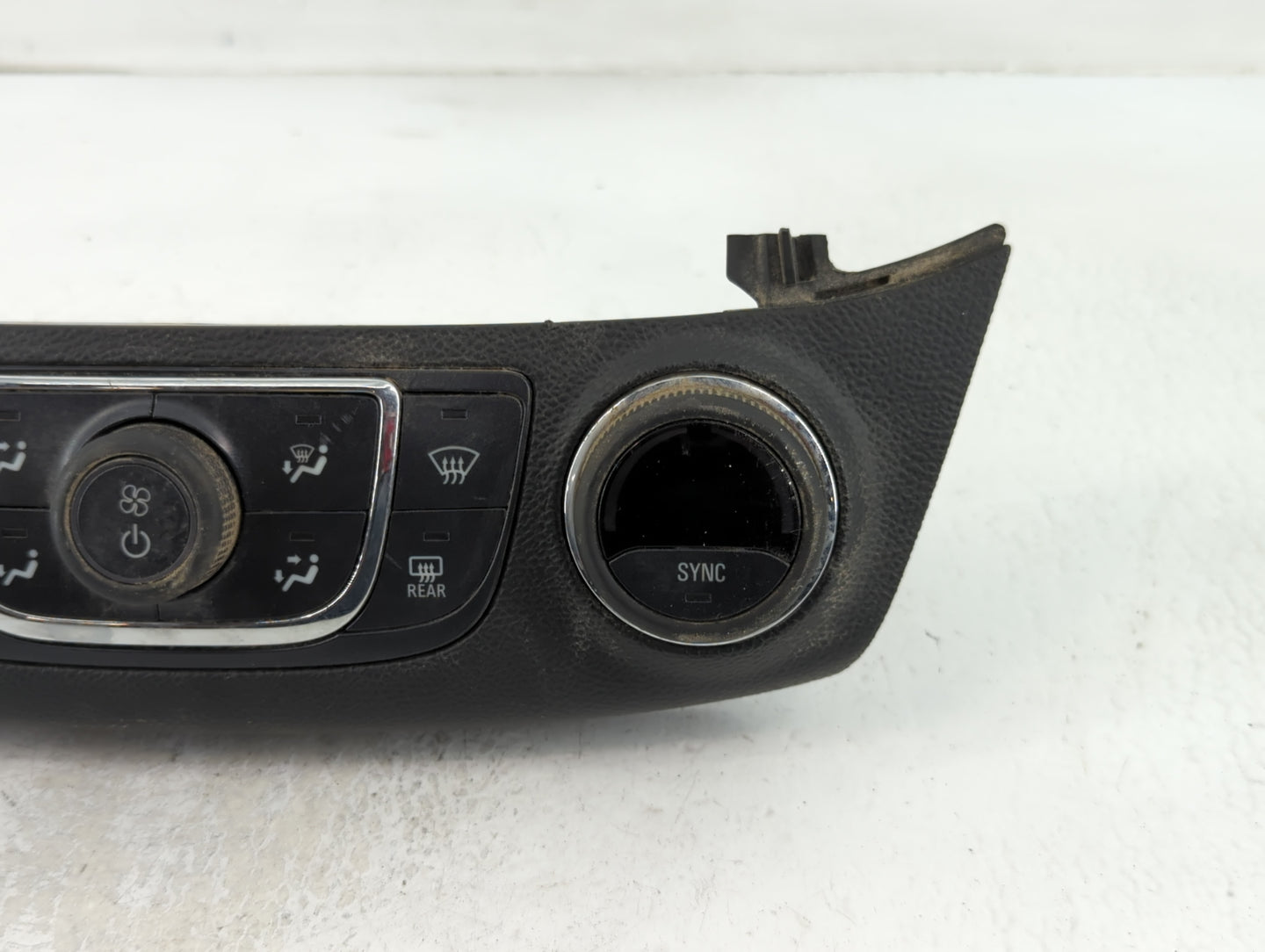 2014-2020 Chevrolet Impala Climate Control Module Temperature AC/Heater Replacement P/N:23453509 Fits OEM Used Auto Parts - 