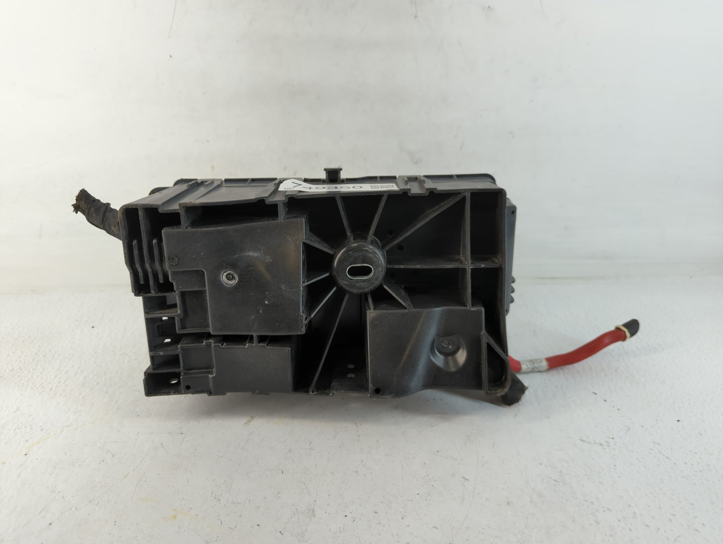2016-2019 Chevrolet Impala Fusebox Fuse Box Panel Relay Module P/N:9787U 84080463_01 Fits Fits 2016 2017 2018 2019 OEM Used 