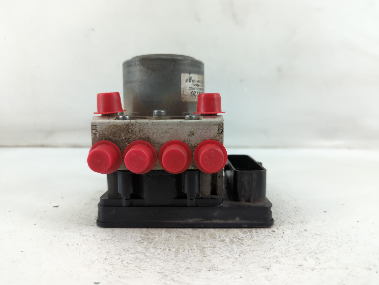 2017-2020 Chevrolet Impala ABS Pump Control Module Replacement P/N:84092228 Fits Fits 2017 2018 2019 2020 OEM Used Auto Part