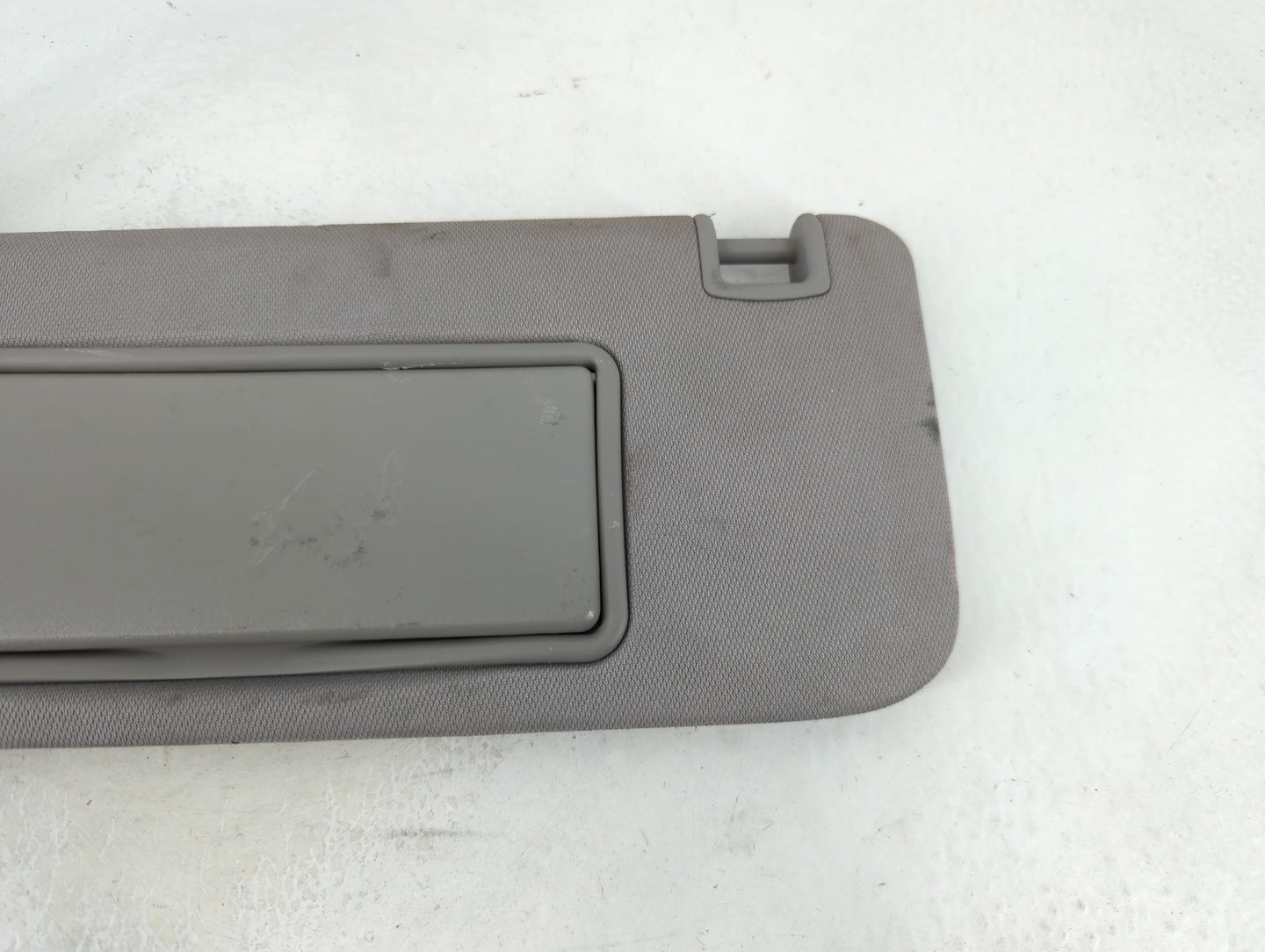 2016-2021 Chevrolet Malibu Sun Visor Shade Replacement Driver Left Mirror Fits Fits 2016 2017 2018 2019 2020 2021 OEM Used A