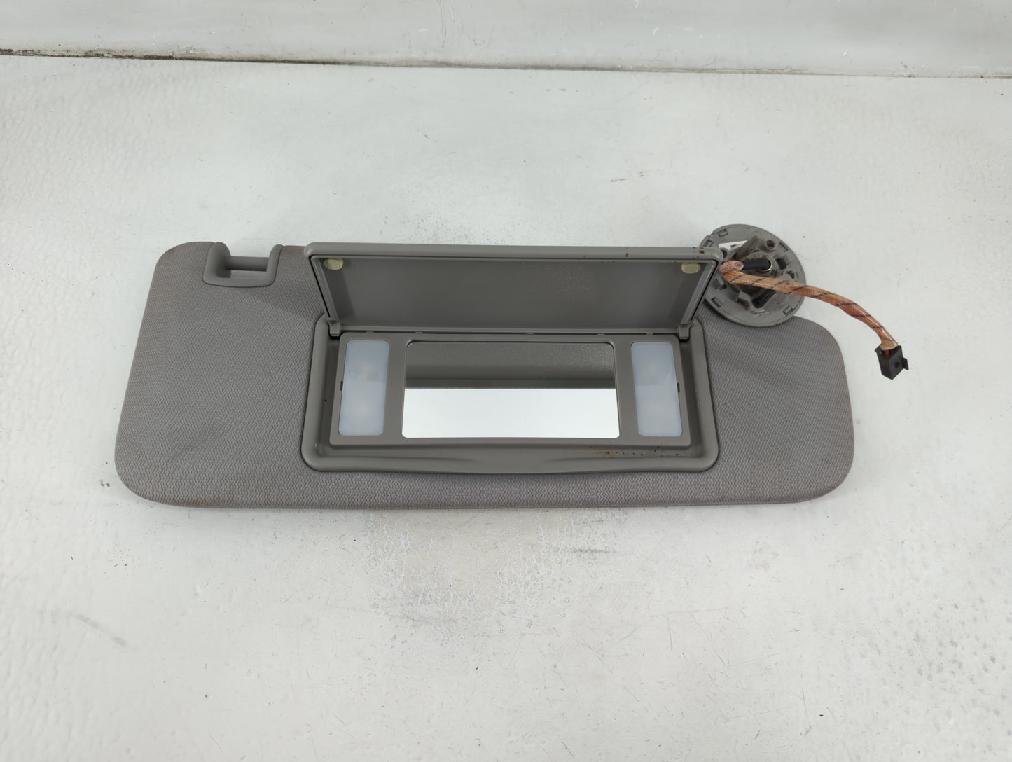 2016-2021 Chevrolet Malibu Sun Visor Shade Replacement Passenger Right Mirror Fits Fits 2016 2017 2018 2019 2020 2021 OEM Us