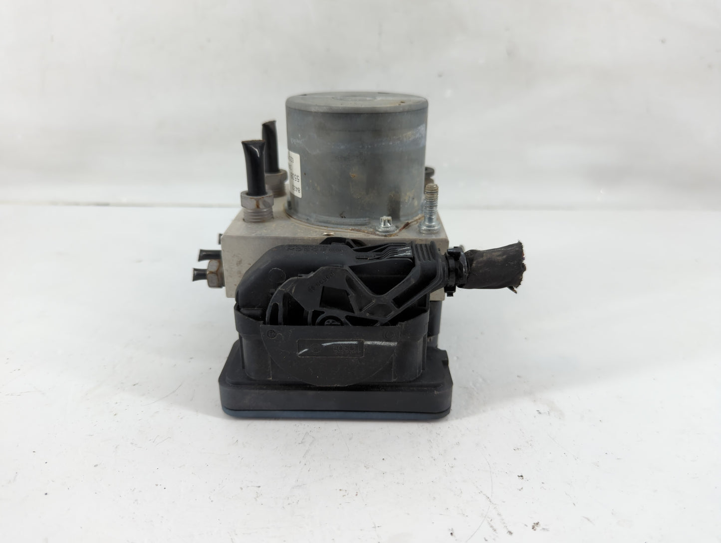 2018 Chevrolet Malibu ABS Pump Control Module Replacement Fits OEM Used Auto Parts - Oemusedautoparts1.com