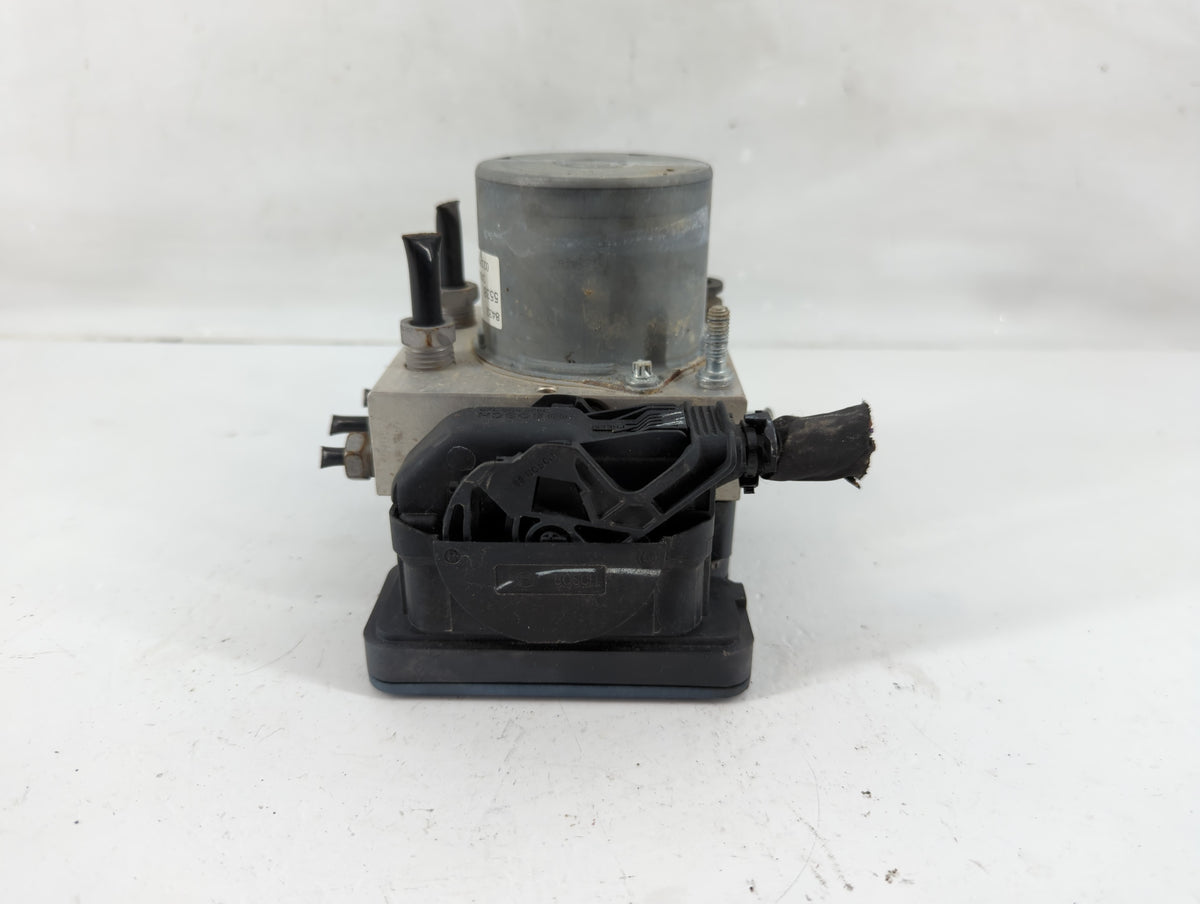 2018 Chevrolet Malibu Anti-Lock Brake ABS Pump Module Actuator OEM Fits OEM Used Auto Parts - Oemusedautoparts1.com