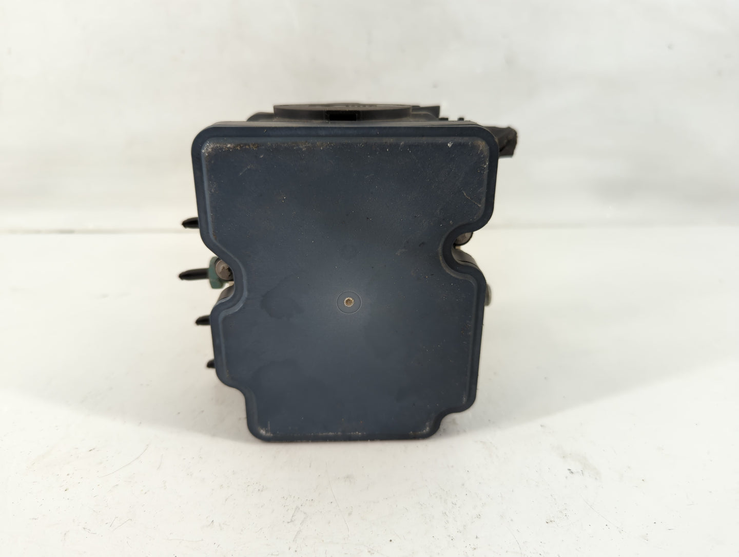 2018 Chevrolet Malibu ABS Pump Control Module Replacement Fits OEM Used Auto Parts - Oemusedautoparts1.com