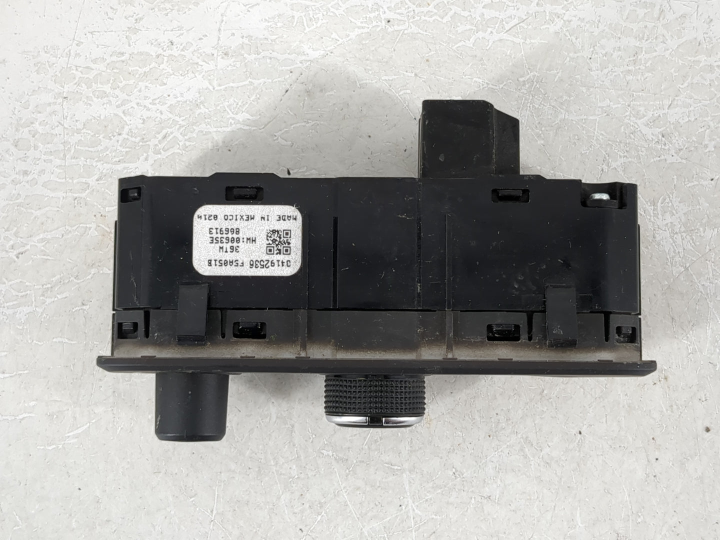 2018 Chevrolet Malibu Headlight Head Light Switch Lamp Control 4192536 - Oemusedautoparts1.com