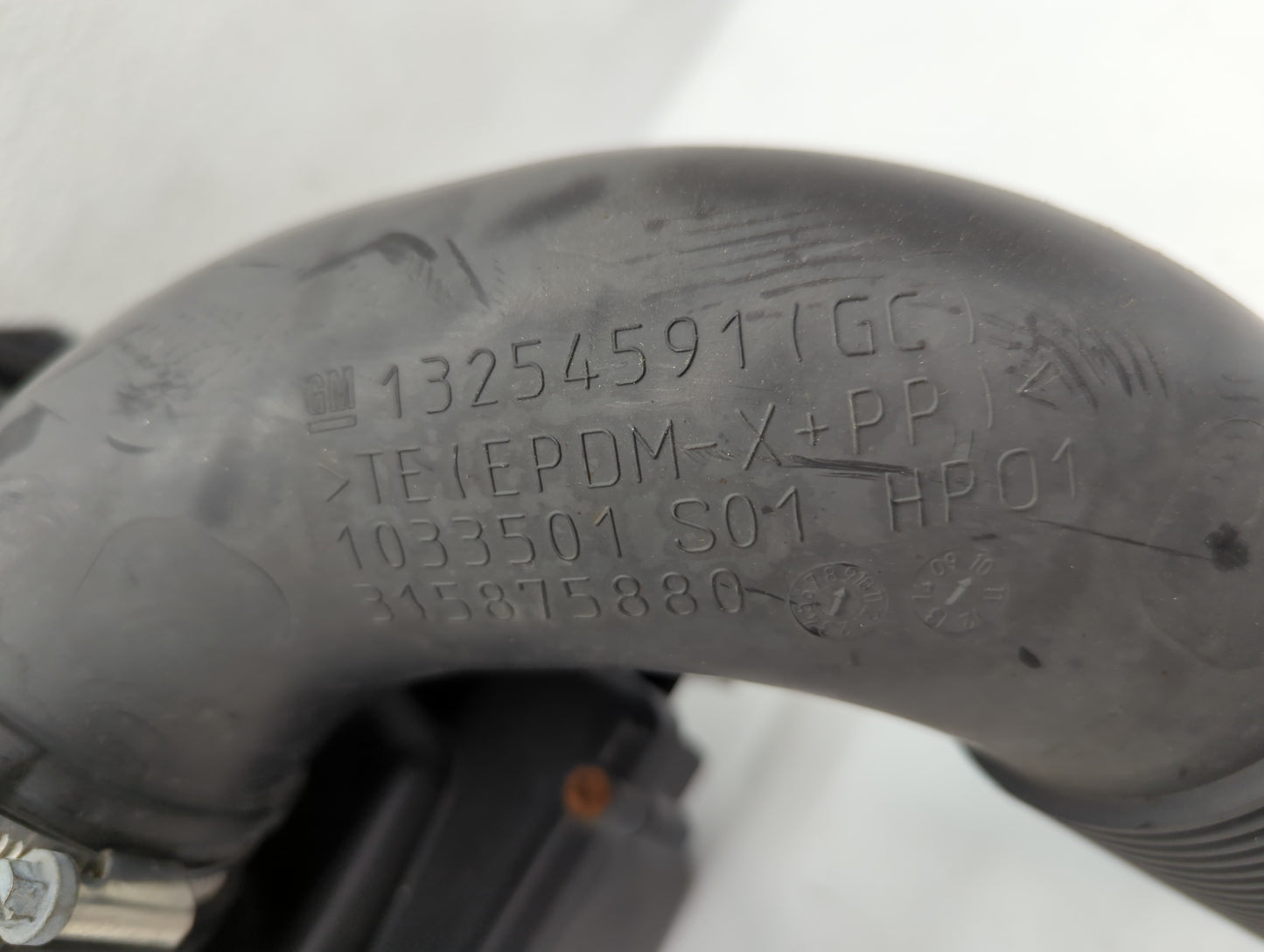 2016-2021 Chevrolet Malibu Air Cleaner Intake-duct Hose Tube - Oemusedautoparts1.com