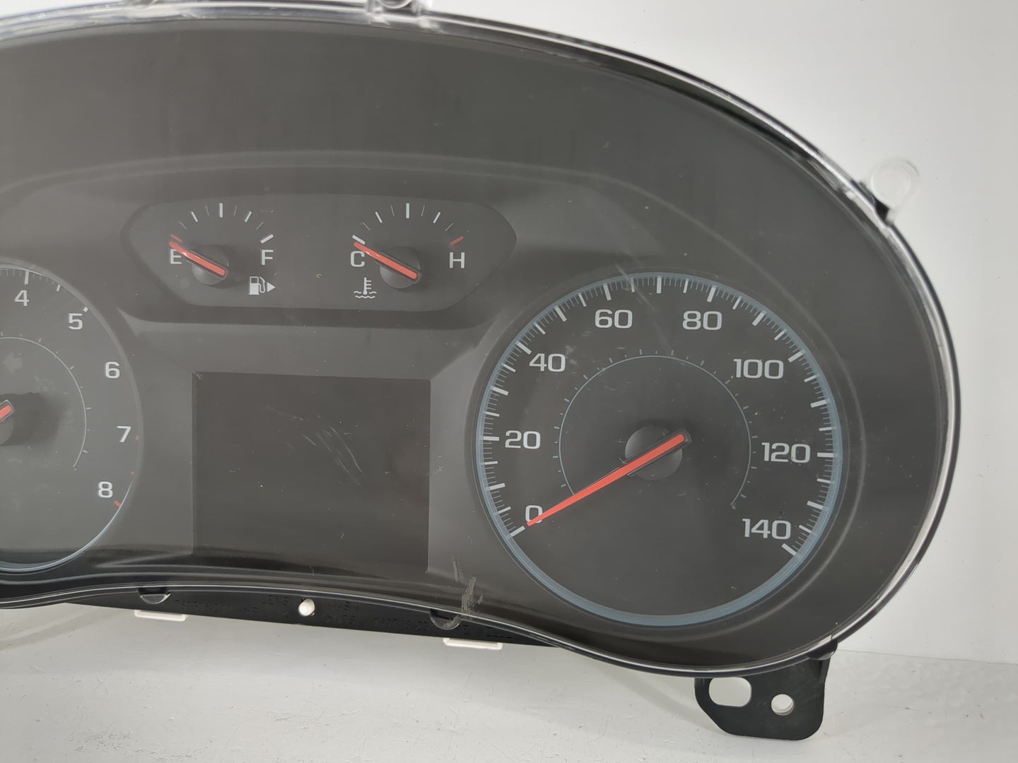 2017-2018 Chevrolet Malibu Instrument Cluster Speedometer Gauges P/N:84296450 Fits Fits 2017 2018 OEM Used Auto Parts - Oemu