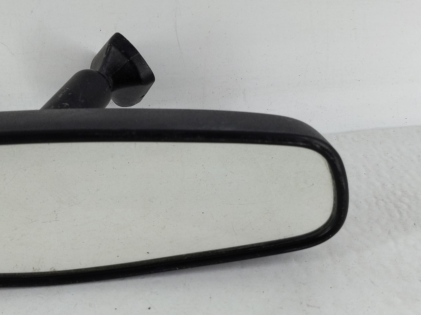2013-2021 Chevrolet Malibu Interior Rear View Mirror Replacement OEM P/N:E11026150 Fits OEM Used Auto Parts - Oemusedautopar