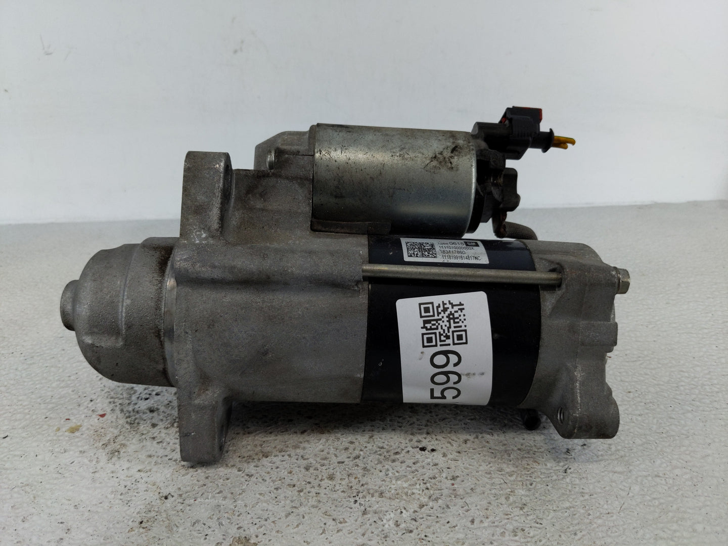 2017-2021 Chevrolet Malibu Car Starter Motor Solenoid OEM P/N:12680615 Fits Fits 2017 2018 2019 2020 2021 2022 OEM Used Auto