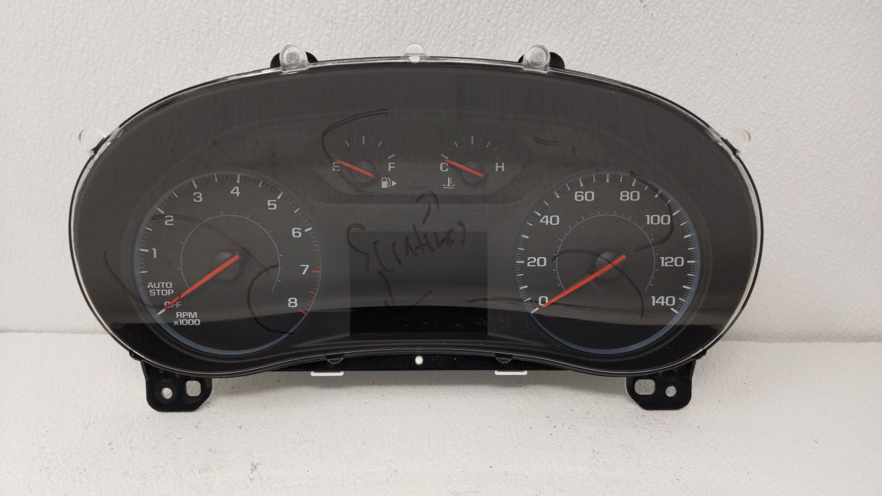 2017-2018 Chevrolet Malibu Instrument Cluster Speedometer Gauges P/N:84444610 84128302, 84296450 Fits Fits 2017 2018 OEM Use