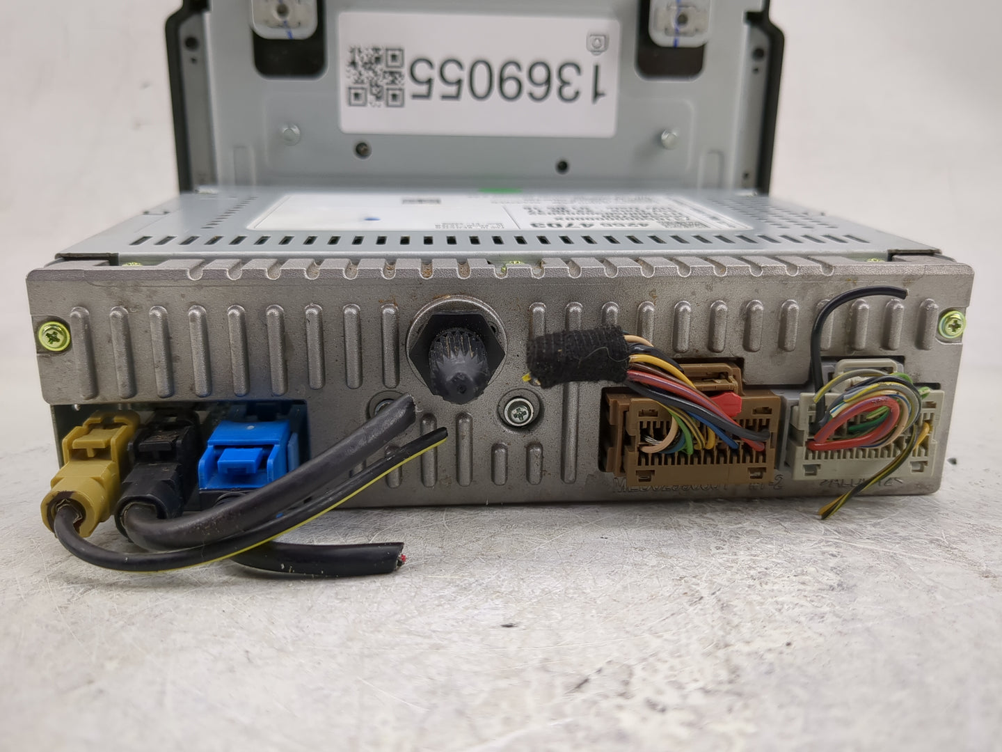 2018 Chevrolet Malibu Radio AM FM Cd Player Receiver Replacement P/N:42554703 Fits Fits 2019 2020 2021 OEM Used Auto Parts -