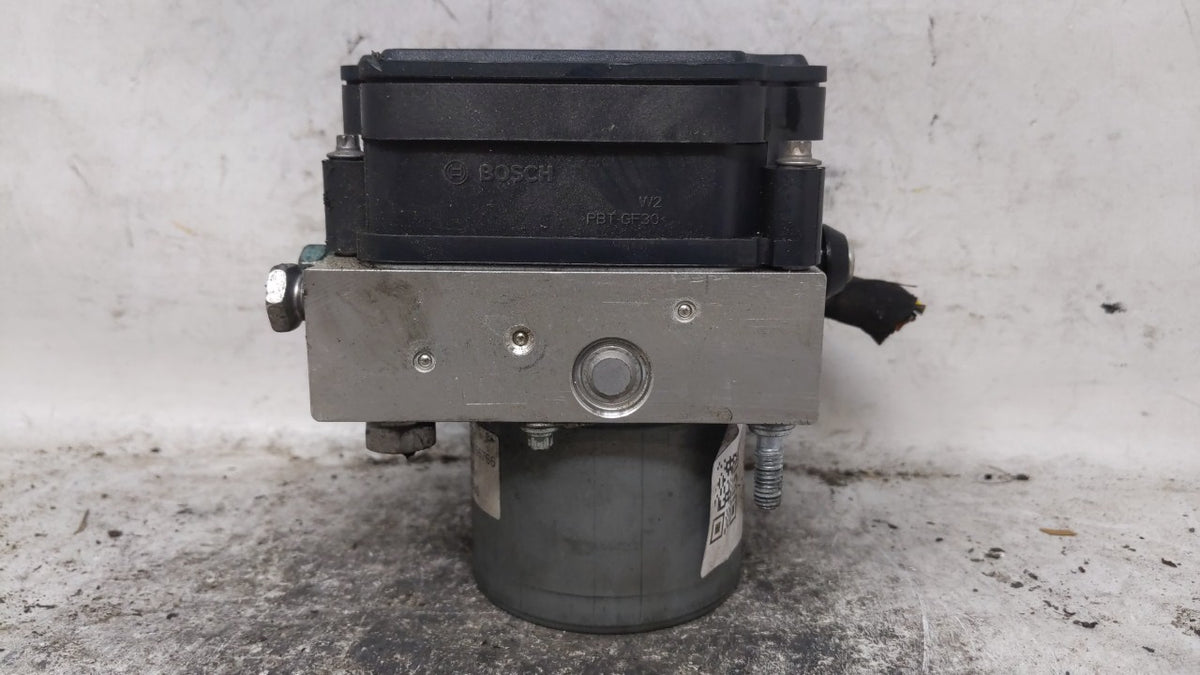 2018 Chevrolet Malibu Anti-Lock Brake ABS Pump Module Actuator OEM Fits OEM Used Auto Parts - Oemusedautoparts1.com