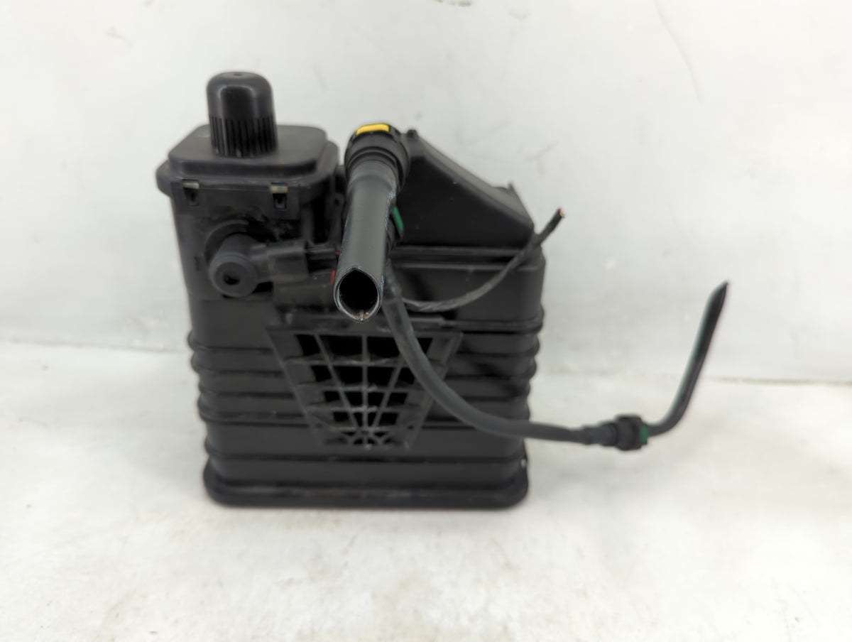 2018 Chevrolet Malibu Fuel Vapor Charcoal Canister 1410738 - Oemusedautoparts1.com