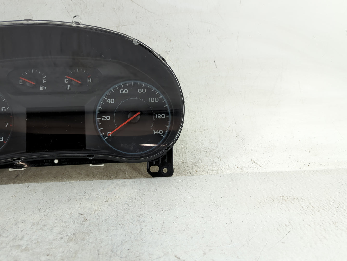 2017-2018 Chevrolet Malibu Instrument Cluster Speedometer Gauges P/N:84296450 Fits Fits 2017 2018 OEM Used Auto Parts - Oemu