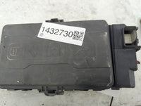 2017-2018 Chevrolet Malibu Fusebox Fuse Box Panel Relay Module P/N:84144635-01 Fits Fits 2017 2018 OEM Used Auto Parts - Oem