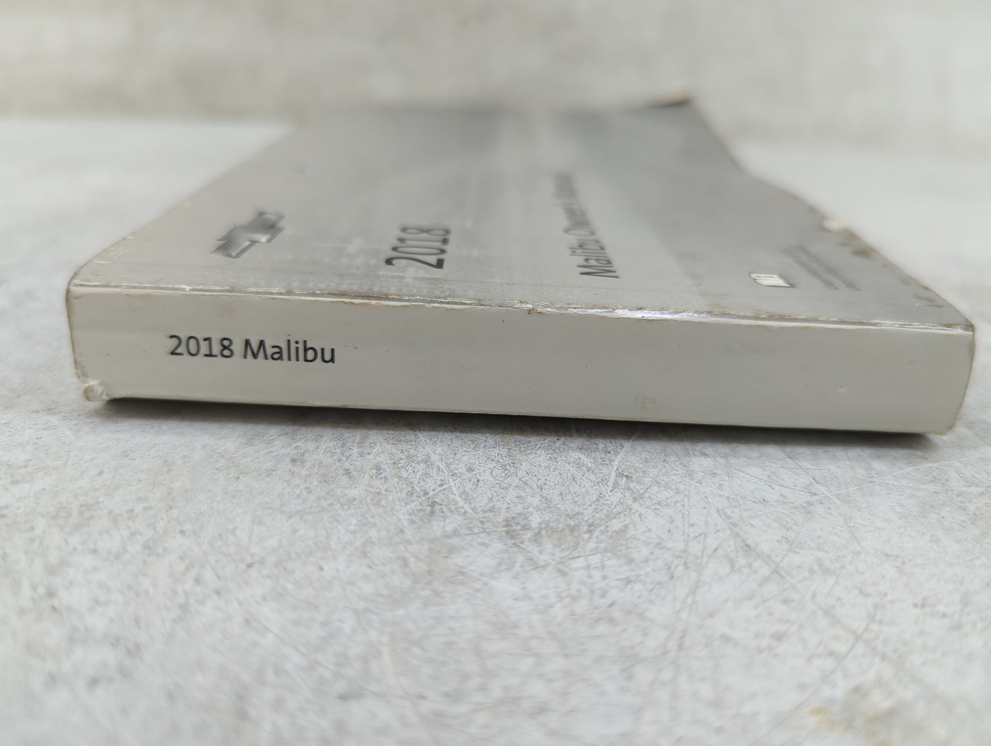 2018 Chevrolet Malibu Owners Manual Book Guide P/N:23378946 B OEM Used Auto Parts - Oemusedautoparts1.com