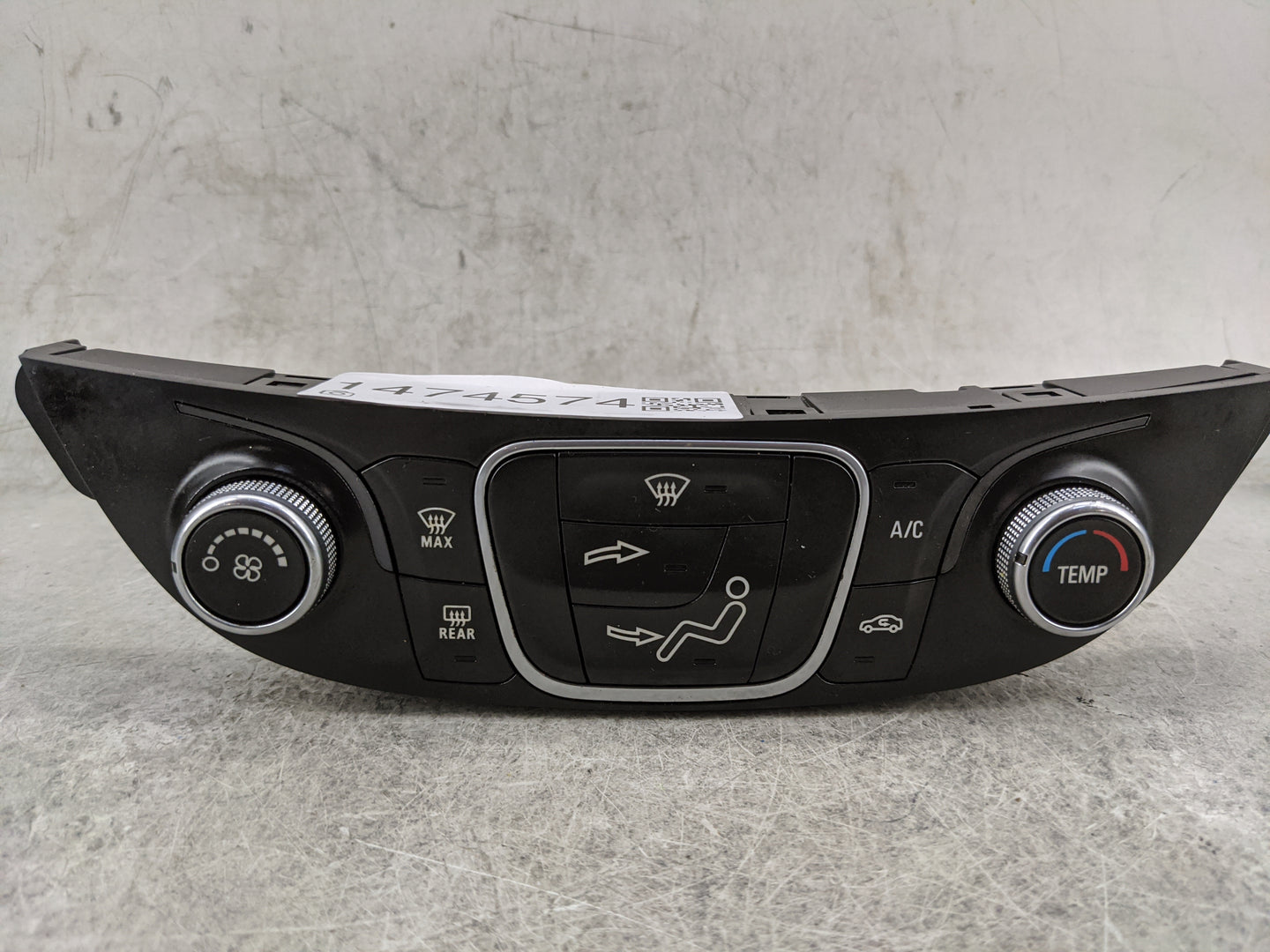 2019-2021 Chevrolet Malibu Climate Control Module Temperature AC/Heater Replacement P/N:84426651 737020000000X Fits OEM Used